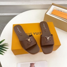 Louis Vuitton Slippers